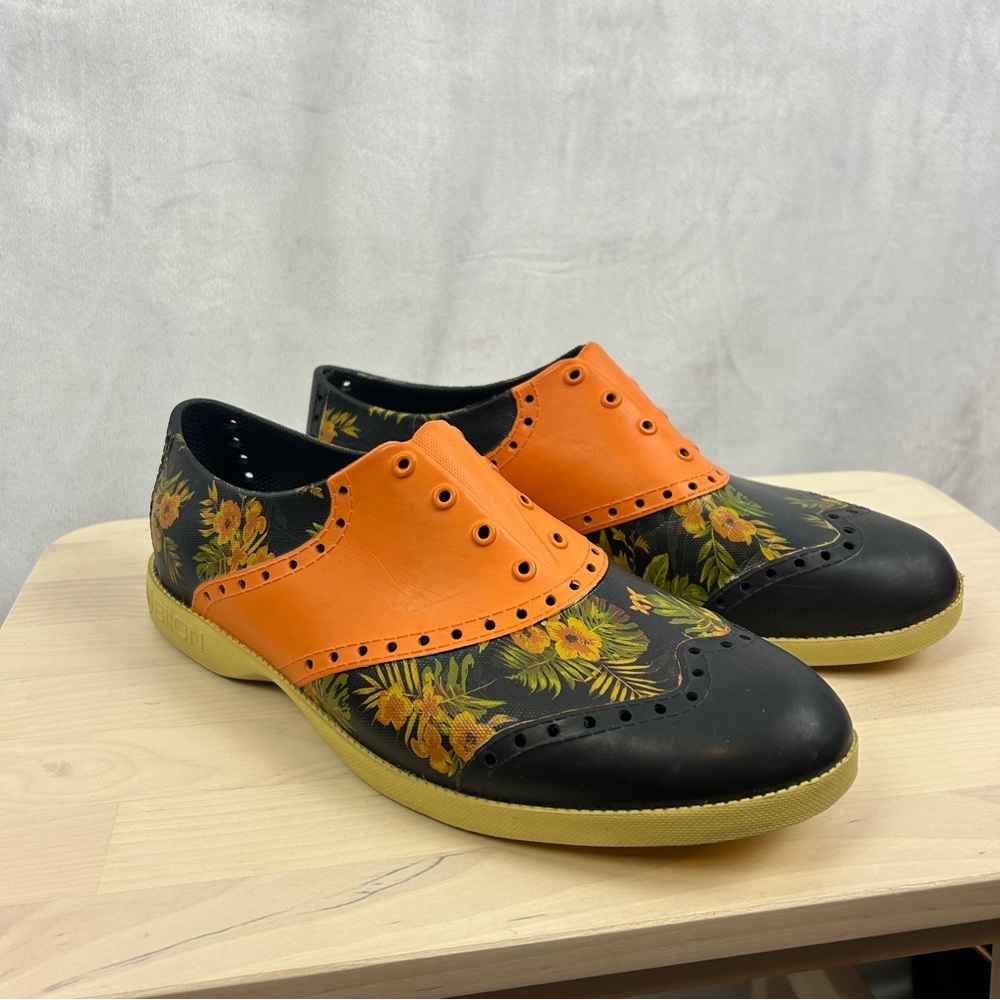 BIION Oxford Luau Lightweight Spikeless Golf Shoe Men's Size 8 Floral Bright